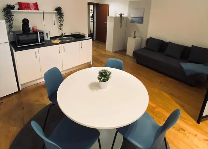 Clerigos B Centro Do